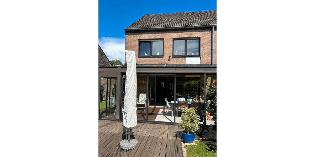 Reihenhaus Düsseldorf Stadtbezirk 10 - 7 Zimmer, 165 m&sup2;, 645.000&euro; | Angebot:26531904