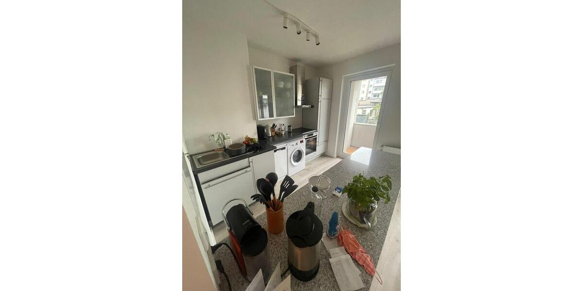Etagenwohnung Düsseldorf Pempelfort - 2 Zimmer, 68 m&sup2;, 1.224&euro; | Angebot:26536511