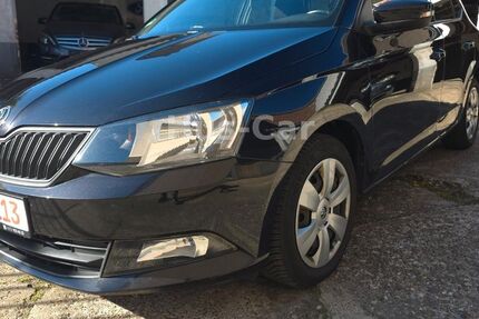 Skoda Fabia 130.800 km 6.600 &euro; Wuppertal 42283