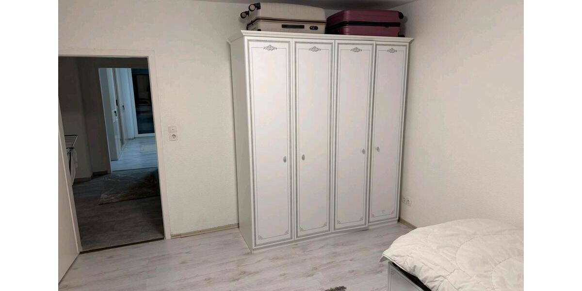 Etagenwohnung Wuppertal Gemarkung Elberfeld - 3 Zimmer, 90 m&sup2;, 1.050&euro; | Angebot:25865903