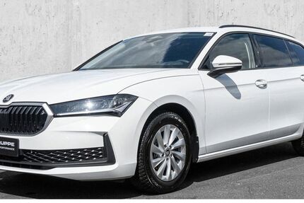 Skoda Superb 12.890 km 29.440 &euro; Düsseldorf 40549