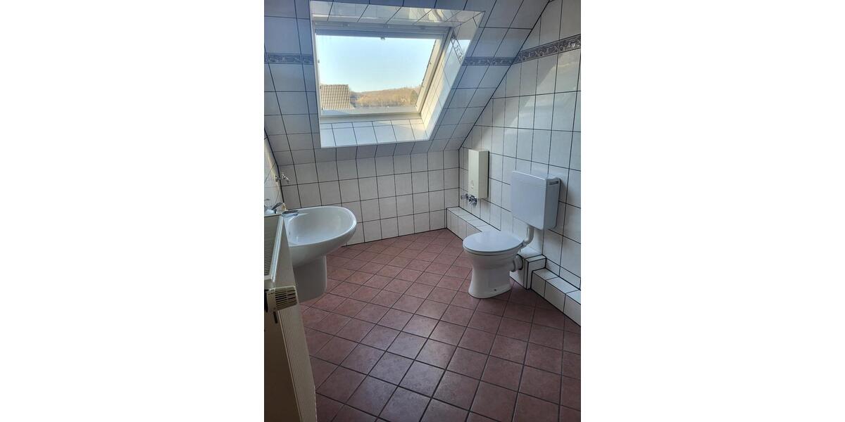 Mehrfamilienhaus, Wohnhaus Hagen Dahl - 8 Zimmer, 208 m&sup2;, 385.000&euro; | Angebot:24380263