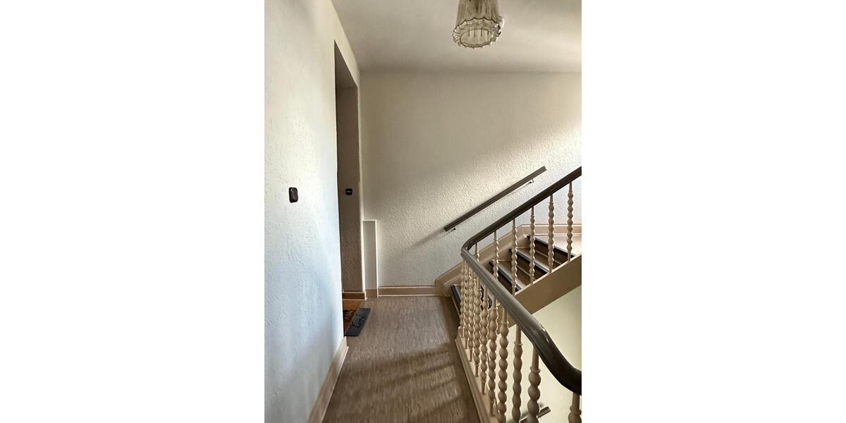 Etagenwohnung Essen Stadtbezirk III - 3 Zimmer, 90 m&sup2;, 650&euro; | Angebot:25964950