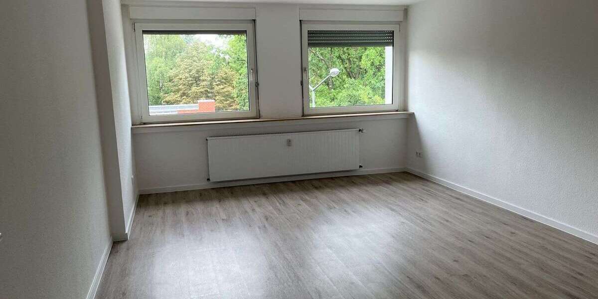 Etagenwohnung Essen Freisenbruch - 3 Zimmer, 75 m&sup2;, 605&euro; | Angebot:26015866