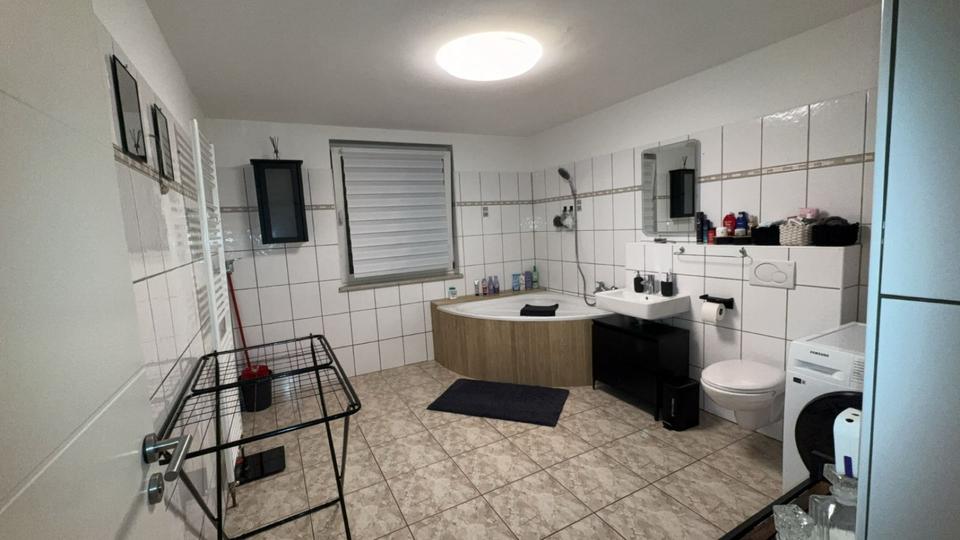 Etagenwohnung Wuppertal - 3 Zimmer, 90 m&sup2;, 750&euro; | Angebot:25759277