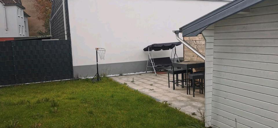 Mehrfamilienhaus, Wohnhaus Remscheid Lüttringhausen - 8 Zimmer, 215 m&sup2;, 379.000&euro; | Angebot:26101574