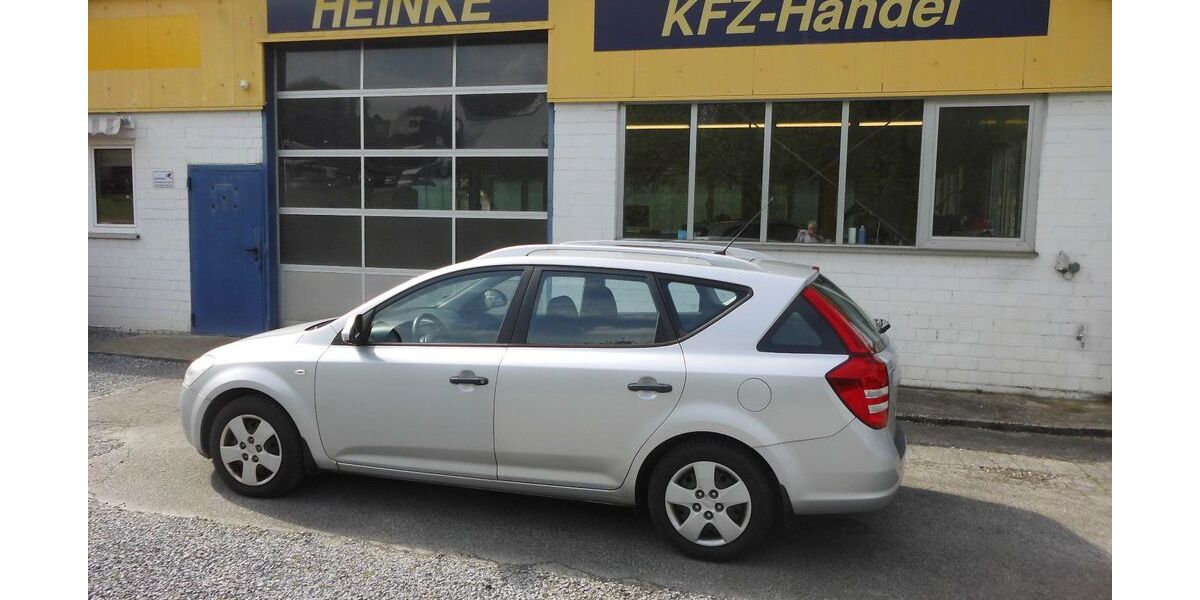 Kia ceed Sportswagon 245.000 km 1.150 &euro; Burscheid 51399
