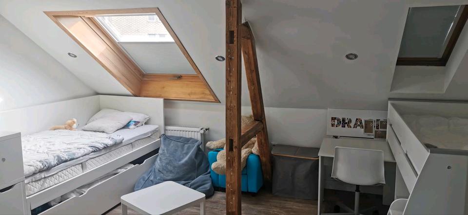 Mehrfamilienhaus, Wohnhaus Remscheid Lüttringhausen - 8 Zimmer, 215 m&sup2;, 379.000&euro; | Angebot:26101574