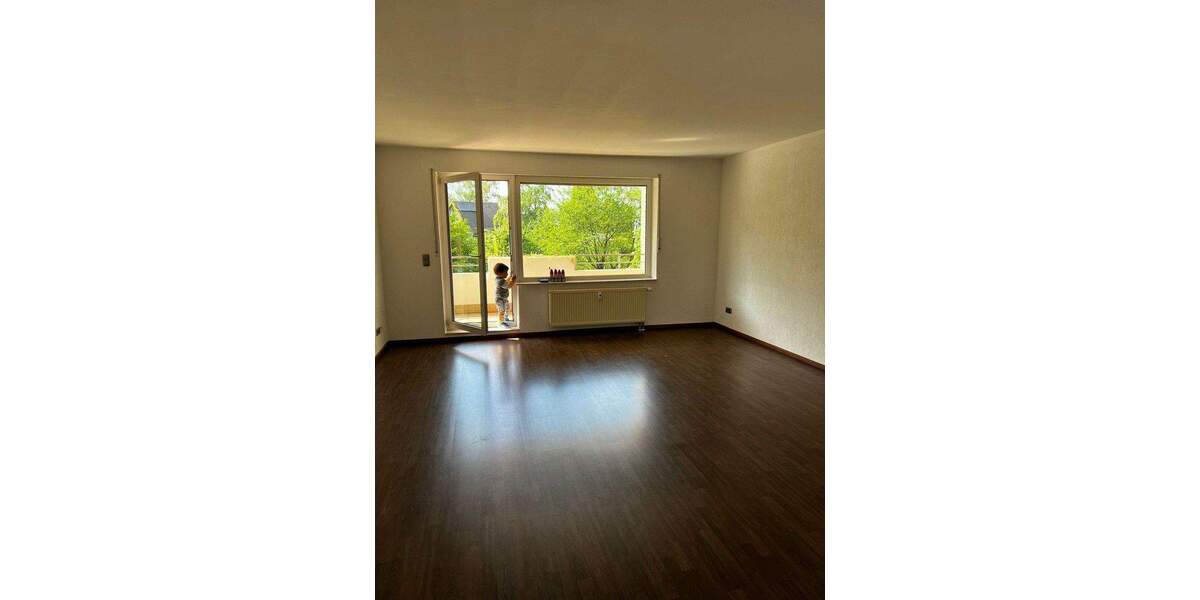 Etagenwohnung Mülheim an der Ruhr Holthausen - 3 Zimmer, 81 m&sup2;, 1.250&euro; | Angebot:25778235