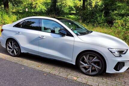 Audi S3 17.800 km 37.900 &euro; Remscheid 42855