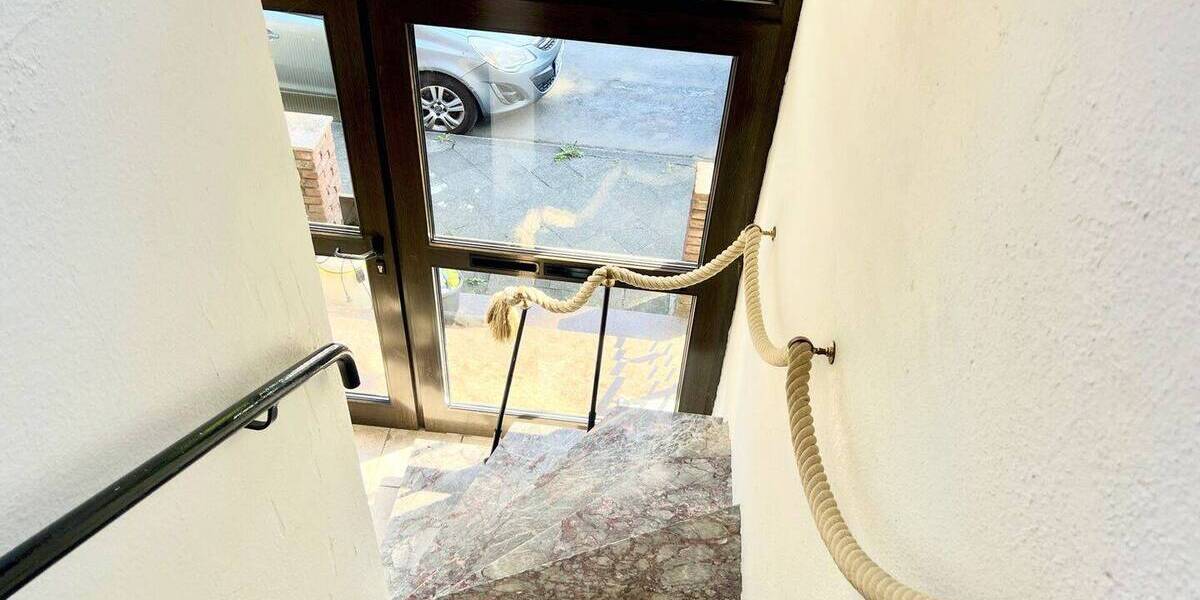 Mehrfamilienhaus, Wohnhaus Ratingen West - 6 Zimmer, 176 m&sup2;, 719.000&euro; | Angebot:25689197