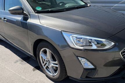 Ford Focus 87.522 km 11.800 &euro; Wuppertal 42285