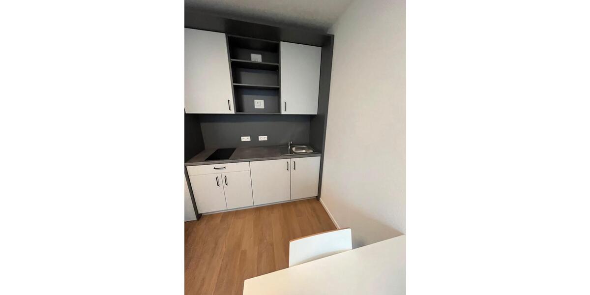 Etagenwohnung Düsseldorf Derendorf - 1 Zimmer, 25 m&sup2;, 895&euro; | Angebot:26026039