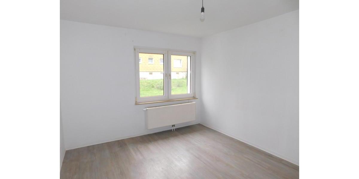 Erdgeschoßwohnung Essen Stadtbezirk VIII - 2 Zimmer, 42 m&sup2;, 400&euro; | Angebot:23883682
