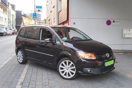 VW Touran 195.000 km 10.000 &euro; Remscheid 42855