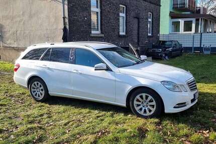 Mercedes-Benz 220 225.000 km 8.499 &euro; Gelsenkirchen 45888