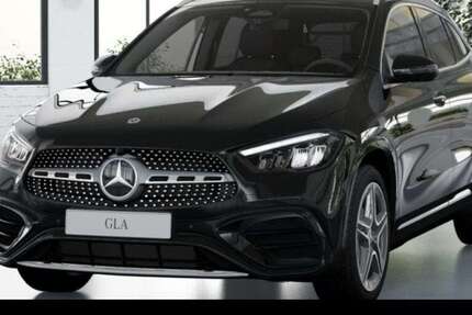 Mercedes-Benz GLA 200 9.900 km 43.490 &euro; Düsseldorf 40470