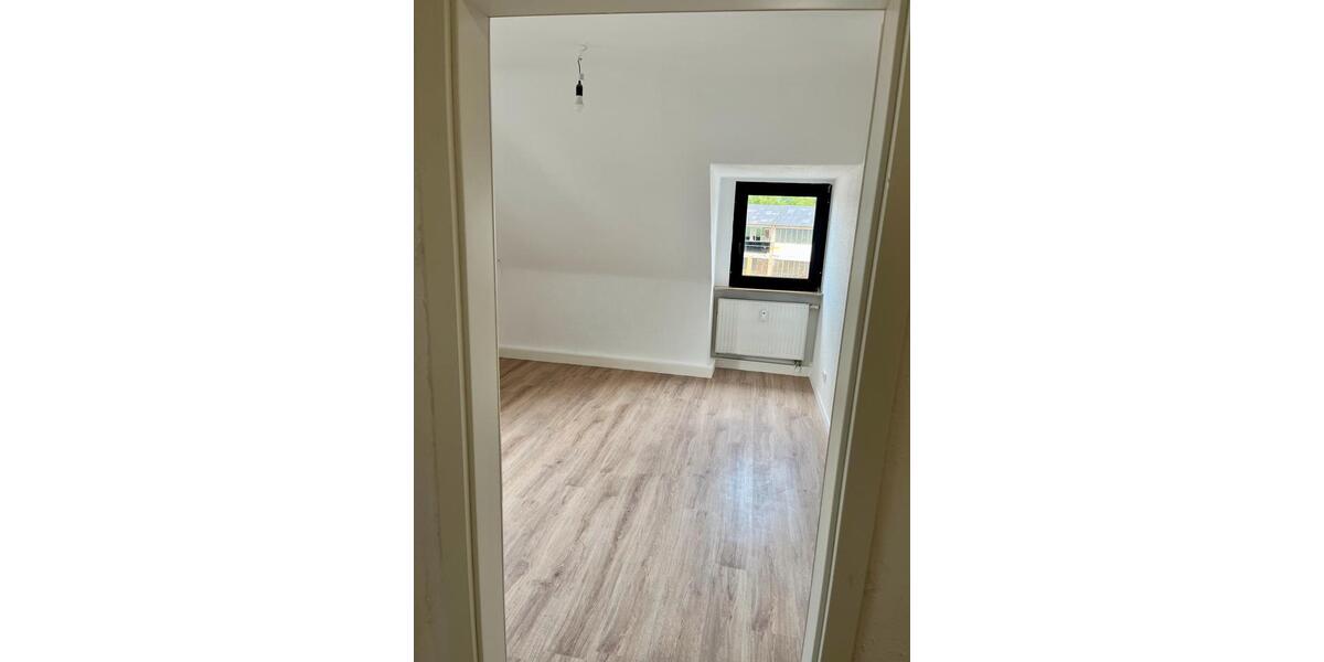 Etagenwohnung Halver - 2 Zimmer, 53 m&sup2;, 530&euro; | Angebot:26623825