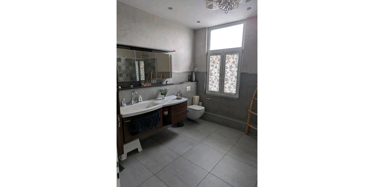 Mehrfamilienhaus, Wohnhaus Remscheid - 8 Zimmer, 215 m&sup2;, 379.000&euro; | Angebot:26042121