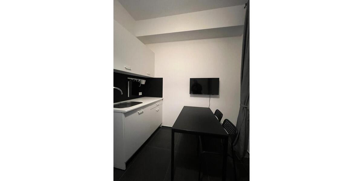 Erdgeschoßwohnung Düsseldorf Derendorf - 1 Zimmer, 20 m&sup2;, 648&euro; | Angebot:25759348