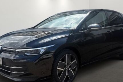VW Golf 3.999 km 27.980 &euro; Mülheim 45478