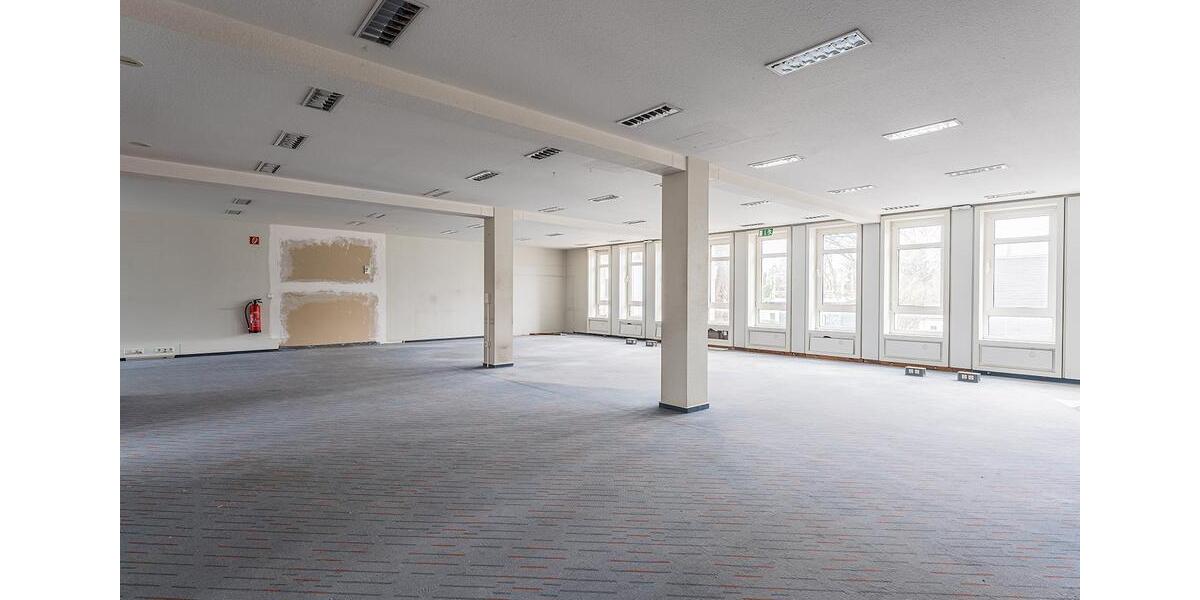 Gewerbeobjekt Burscheid - 2.284&euro; | Angebot:23422474