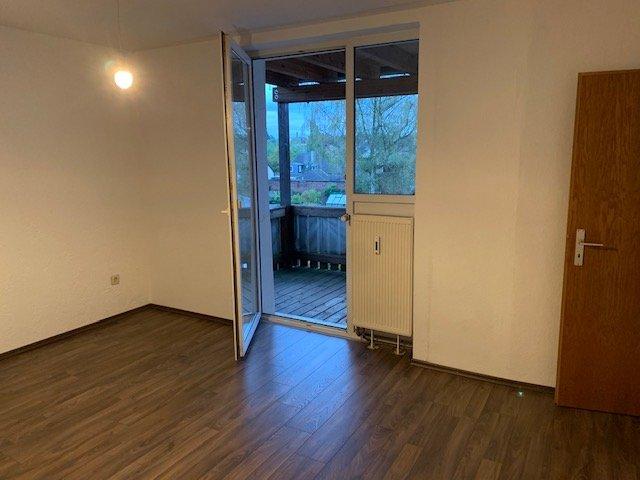 Etagenwohnung Solingen Central - 2 Zimmer, 72 m&sup2;, 650&euro; | Angebot:26632060