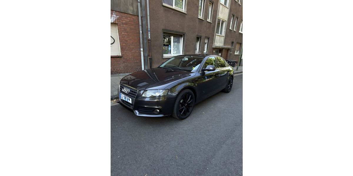 Audi A4 196.000 km 3.000 &euro; Essen 45127