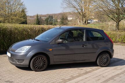 Ford Fiesta 136.000 km 1.600 &euro; Sprockhövel 45549