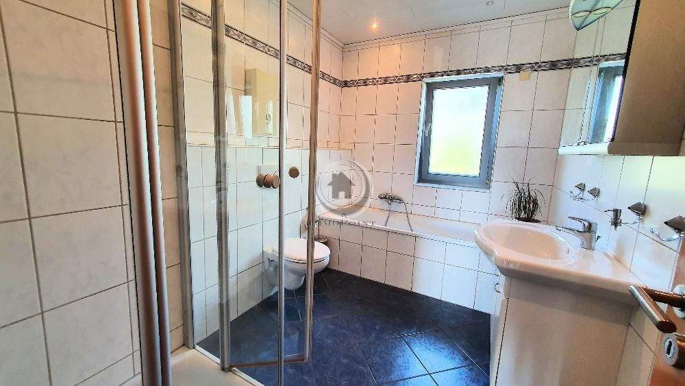 Etagenwohnung Hagen Hohenlimburg - 2 Zimmer, 75 m&sup2;, 154.000&euro; | Angebot:25671111