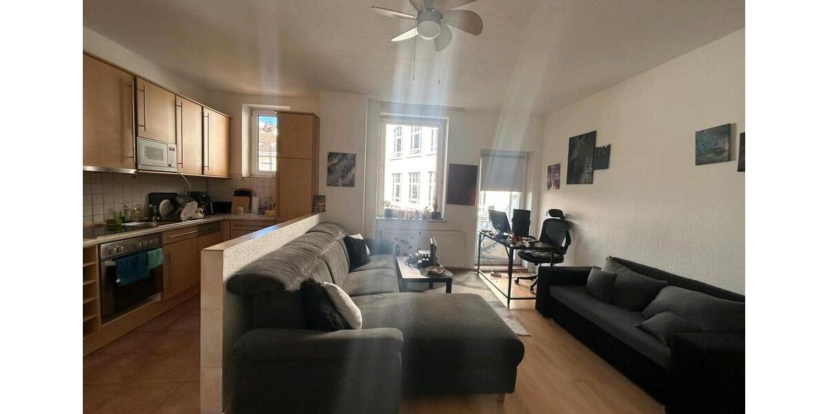 Etagenwohnung Solingen - 2 Zimmer, 62 m&sup2;, 845&euro; | Angebot:25439059