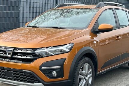 Dacia Sandero 45.000 km 12.499 &euro; Solingen 42655