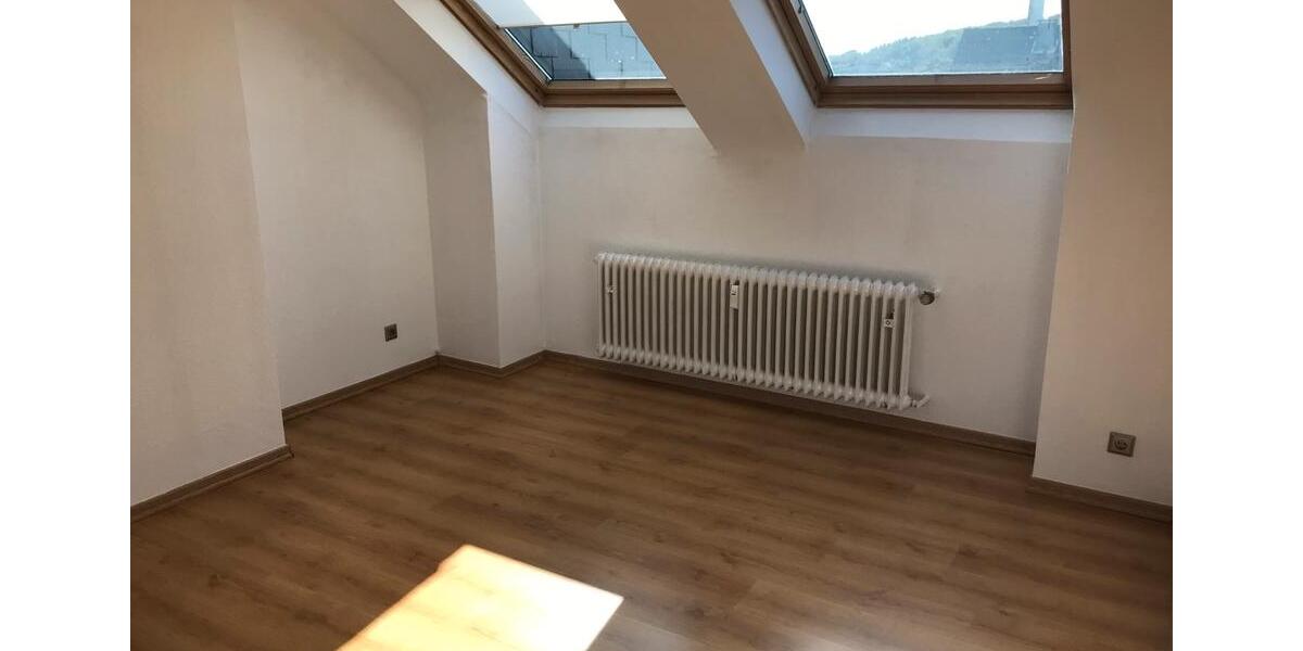 Dachgeschoßwohnung Wuppertal Brill - 2 Zimmer, 45 m&sup2;, 99.000&euro; | Angebot:26033193