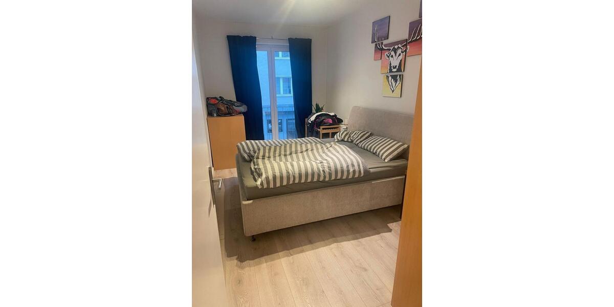 Etagenwohnung Düsseldorf Pempelfort - 2 Zimmer, 68 m&sup2;, 1.224&euro; | Angebot:26536511