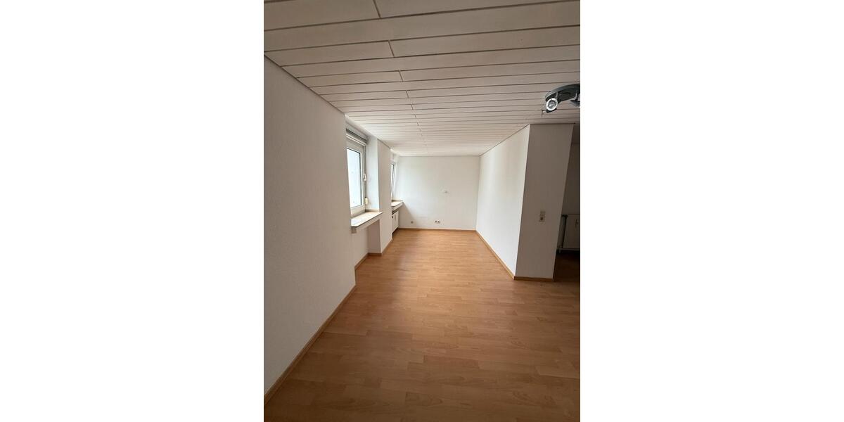 Dachgeschoßwohnung Bochum Bochum-Südwest - 1.5 Zimmer, 29 m&sup2;, 495&euro; | Angebot:26563189