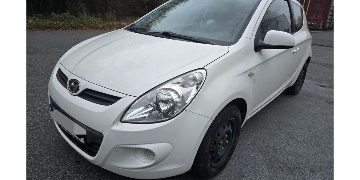 Hyundai i20 167.000 km 1.999 &euro; Wuppertal 42287