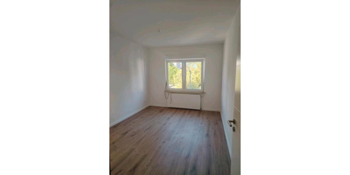 Etagenwohnung Bochum Bochum-Nord - 3.5 Zimmer, 93 m&sup2;, 800&euro; | Angebot:26578569