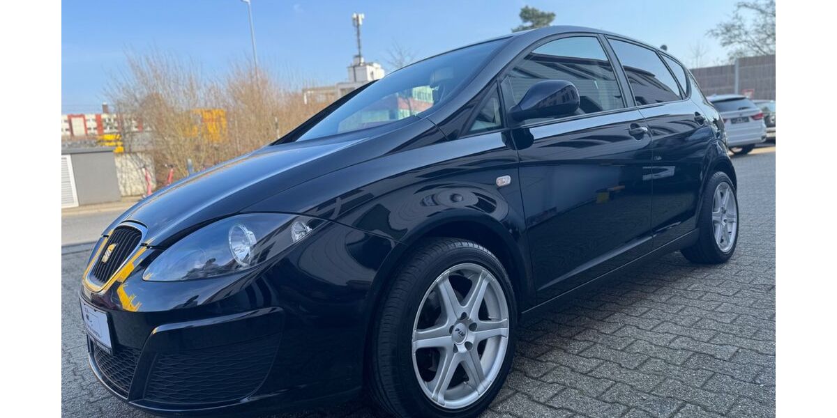 Seat Altea 157.105 km 4.450 &euro; Wuppertal 42285