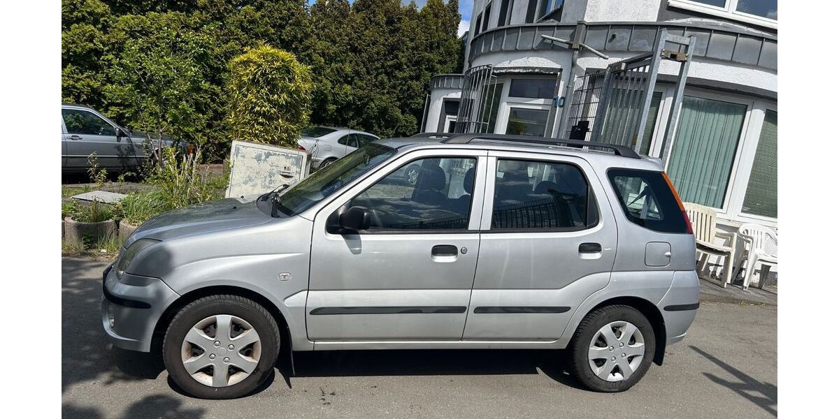 Subaru Justy 195.000 km 1.190 &euro; Essen 45326
