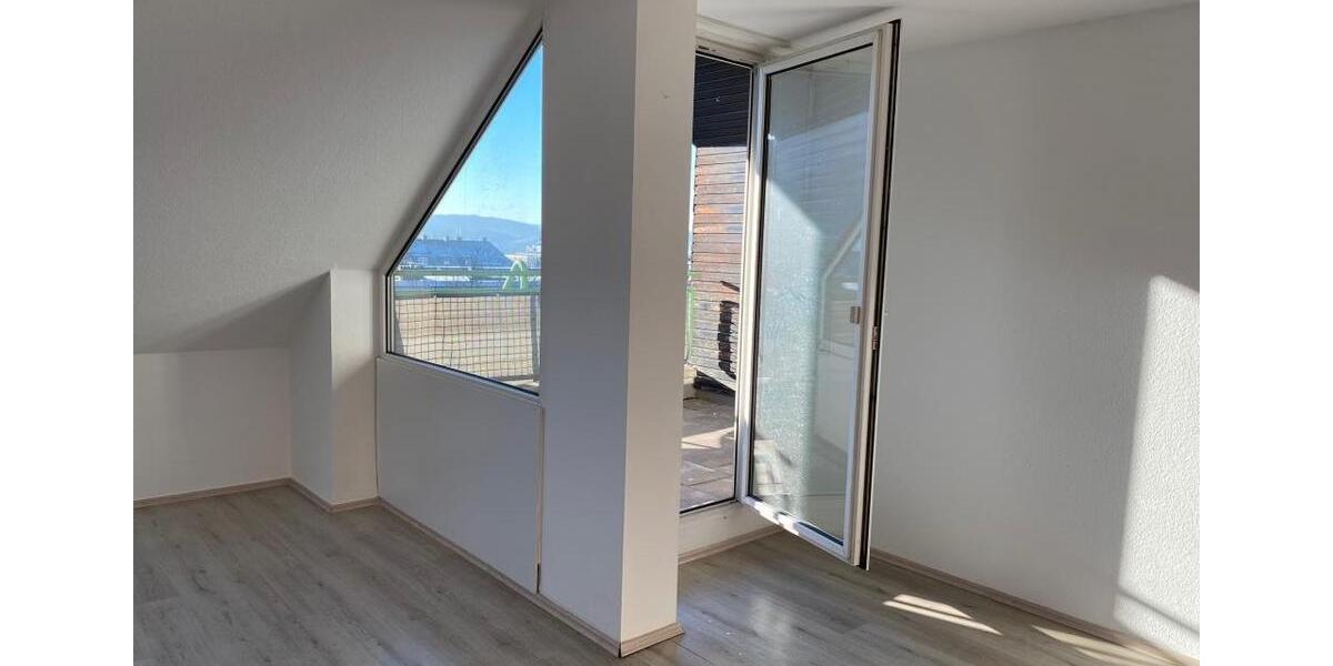 Dachgeschoßwohnung Witten - 2 Zimmer, 67 m&sup2;, 382&euro; | Angebot:26003836