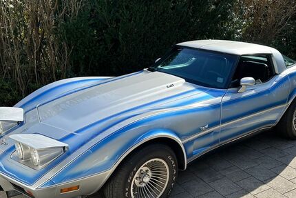 Corvette C3 82.500 km 22.450 &euro; Solingen 42657