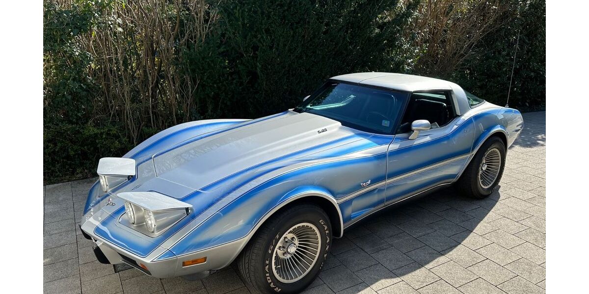 Corvette C3 82.500 km 22.450 &euro; Solingen 42657