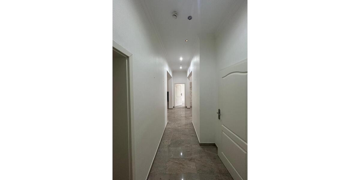 Erdgeschoßwohnung Wuppertal Unterbarmen - 3 Zimmer, 92 m&sup2;, 920&euro; | Angebot:25104753