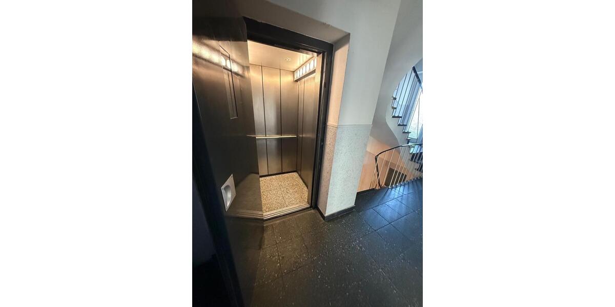 Etagenwohnung Düsseldorf Flingern Süd - 2 Zimmer, 50 m&sup2;, 900&euro; | Angebot:25988590