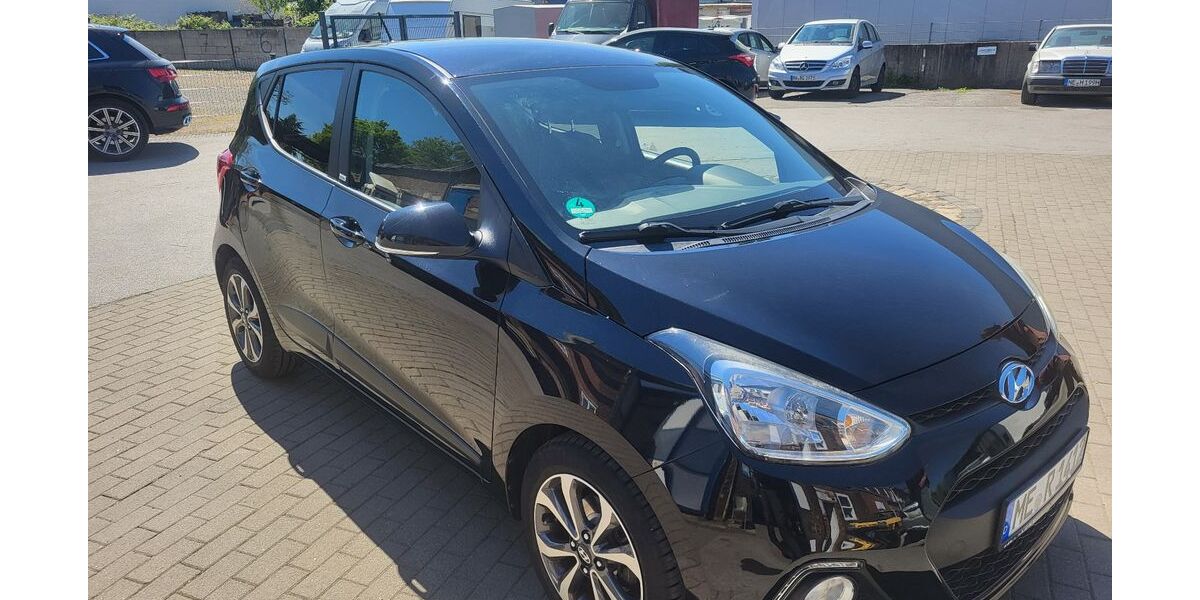 Hyundai i10 48.000 km 9.800 &euro; Haan 42781