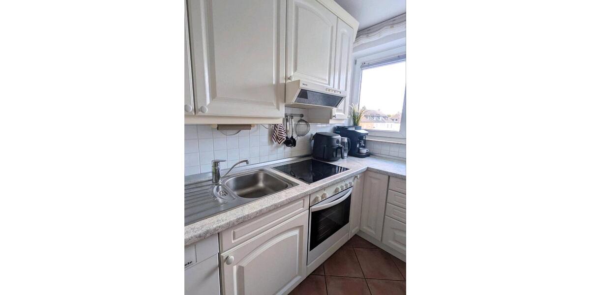 Etagenwohnung Düsseldorf Stadtbezirk 9 - 2 Zimmer, 67 m&sup2;, 1.250&euro; | Angebot:25922799