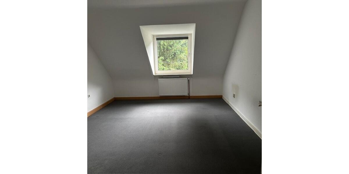 Dachgeschoßwohnung Wuppertal Unterbarmen - 2 Zimmer, 65 m&sup2;, 450&euro; | Angebot:25999742