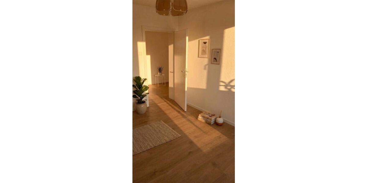 Etagenwohnung Gelsenkirchen Ückendorf - 4 Zimmer, 75 m&sup2;, 562&euro; | Angebot:25782969