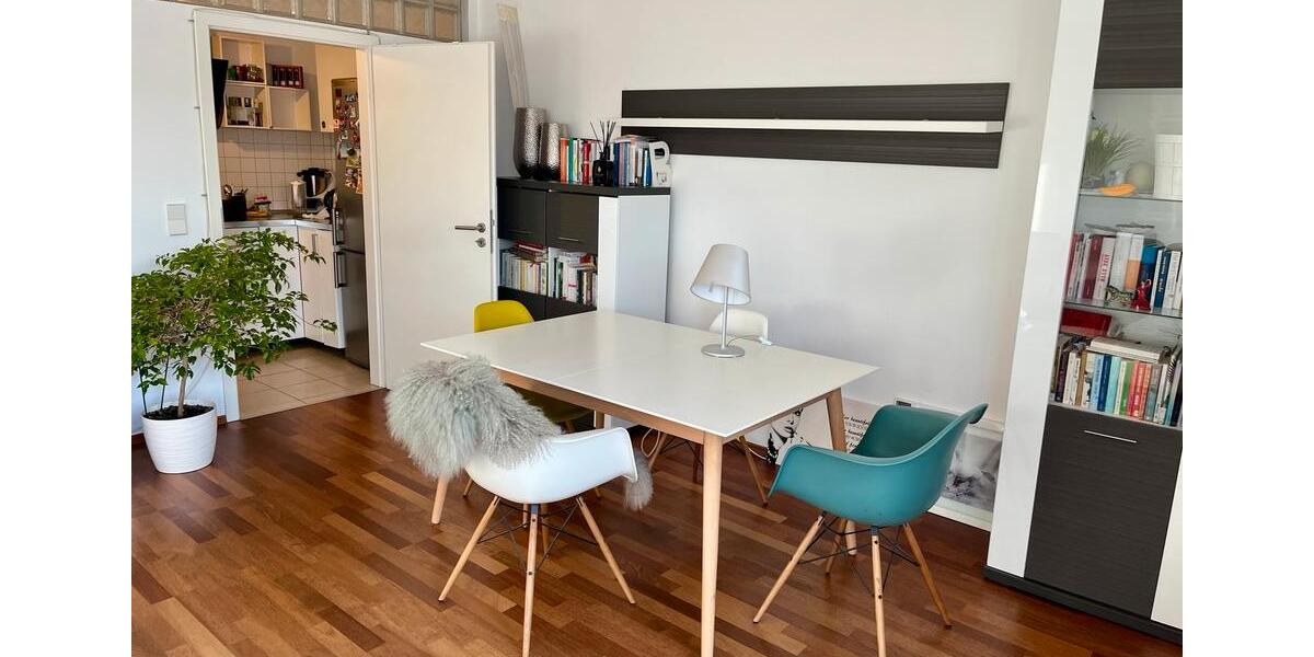 Etagenwohnung Düsseldorf Stadtbezirk 8 - 2 Zimmer, 56 m&sup2;, 1.300&euro; | Angebot:25392994