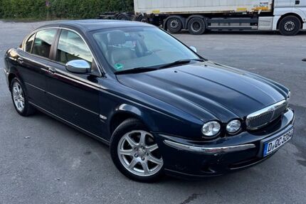 Jaguar X-Type 230.000 km 3.000 &euro; Düsseldorf 40231